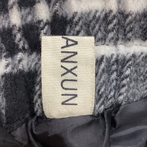 IdealSanXun Black & White Plaid Wool Blend A-Line Skirt With Pockets Size Medium - Picture 8 of 8